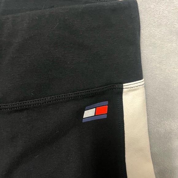 🌻Black and Red Athletic Shorts - Picture 2 of 4